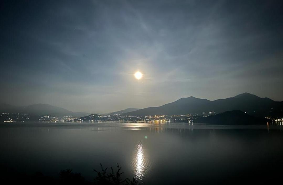 Bella Vista Lago Maggiore กิฟฟา ภายนอก รูปภาพ