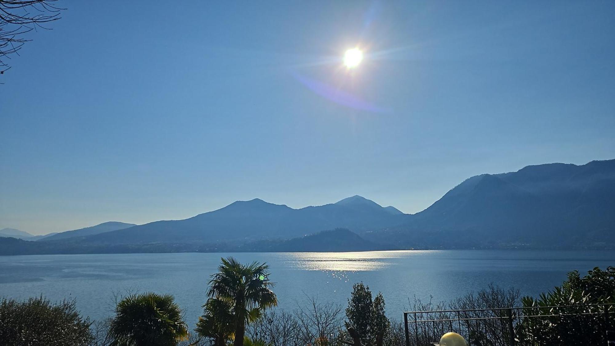 Bella Vista Lago Maggiore กิฟฟา ภายนอก รูปภาพ